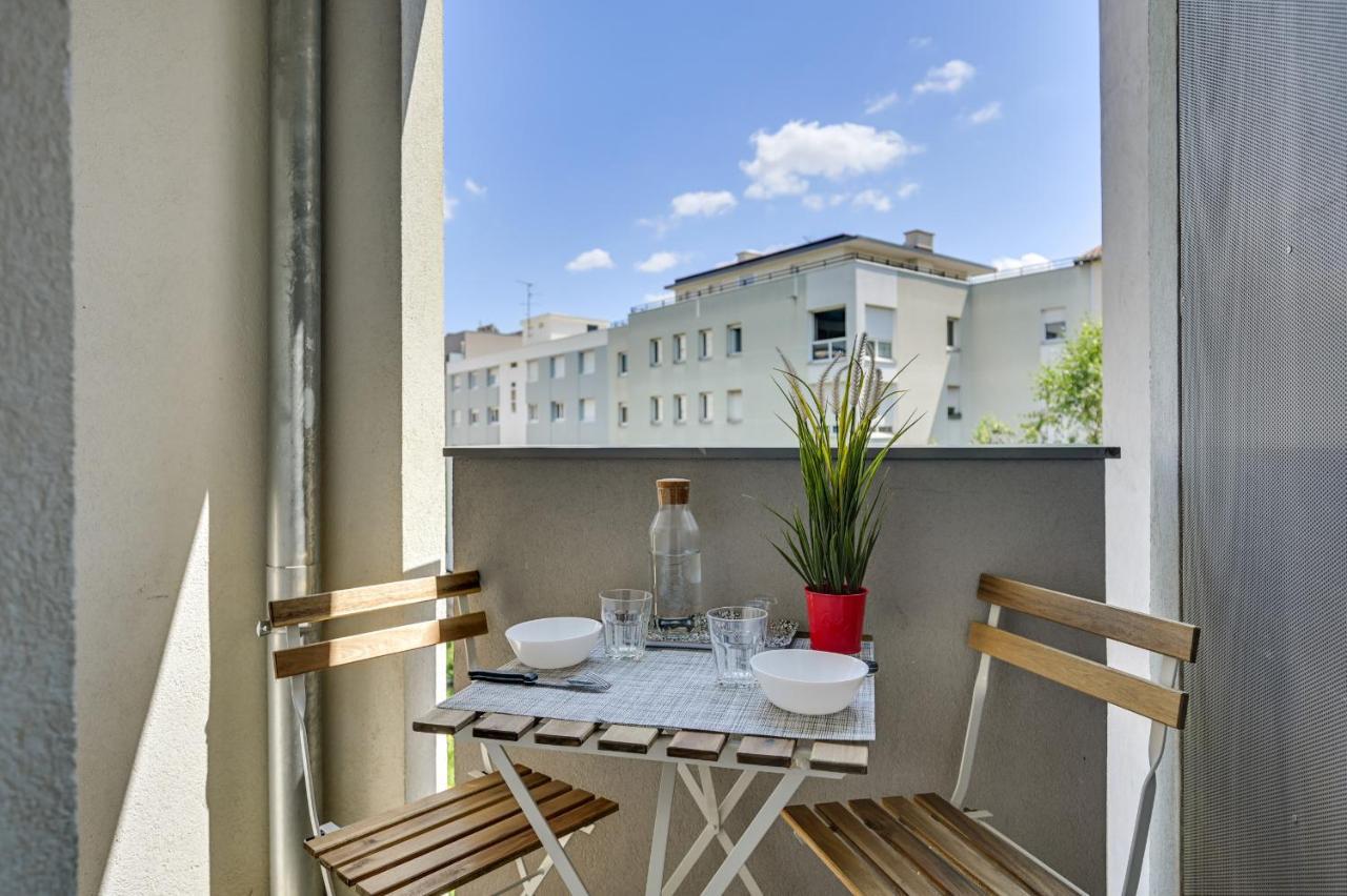 Dify Splendide - Jean Mace Apartment Lyon Bagian luar foto